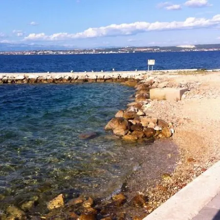 Apartment Kolt - 15m From Sea